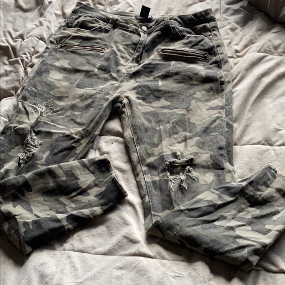 Camo Jeans